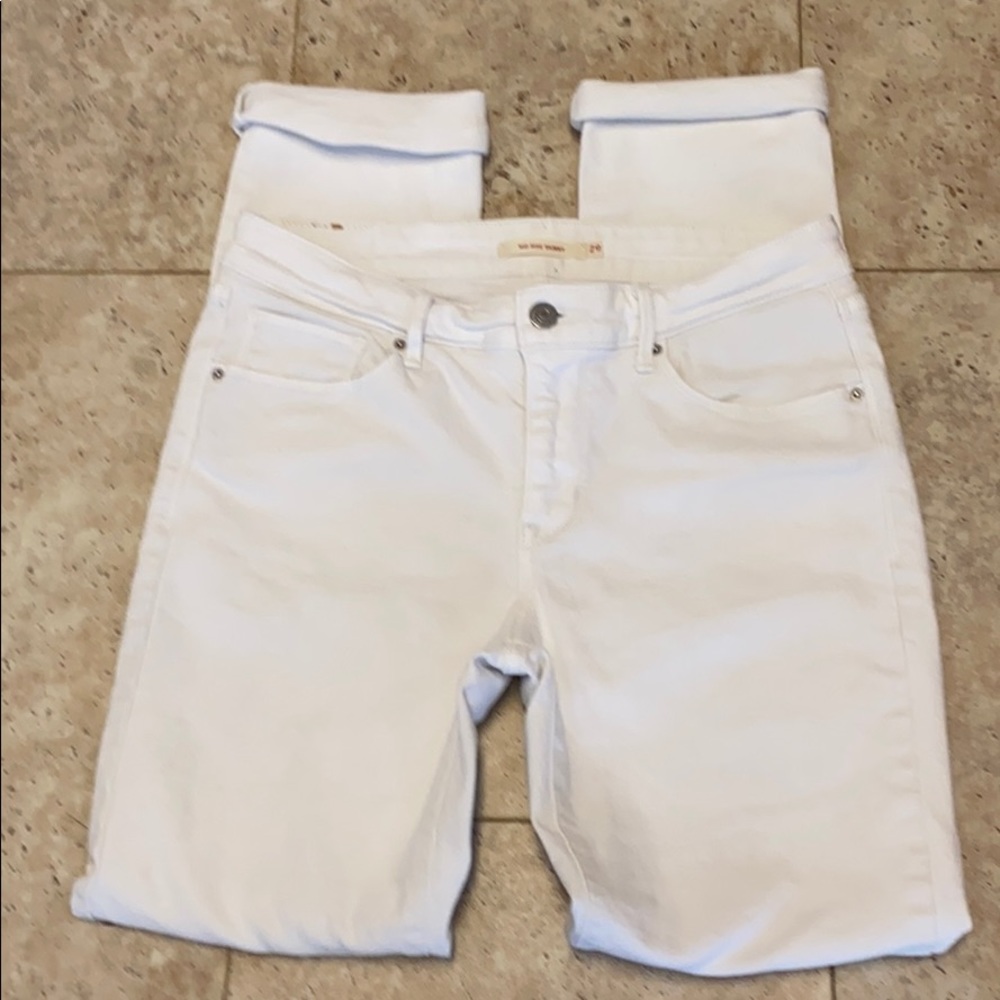 Levi’s Mid Rise Skinny White Jeans sz 29